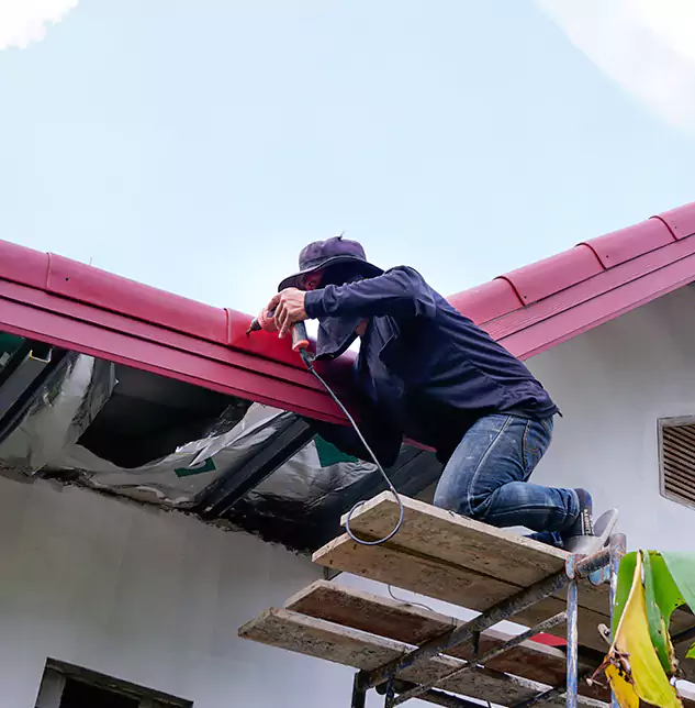 Expert Gutter and Roof Repair: Keeping Waukegan Properties Dry and Protected