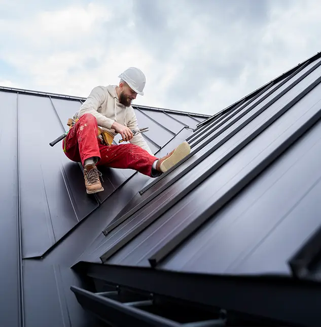 Reliable Roof Eaves Repair Company in Waukegan, IL: Protecting Your Home's Edge