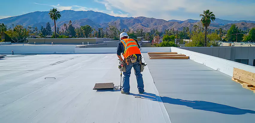 Professional Roof Coating Services in Waukegan, IL