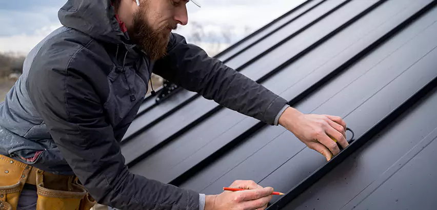 Professional Steel Roof Repair Services in Waukegan, IL