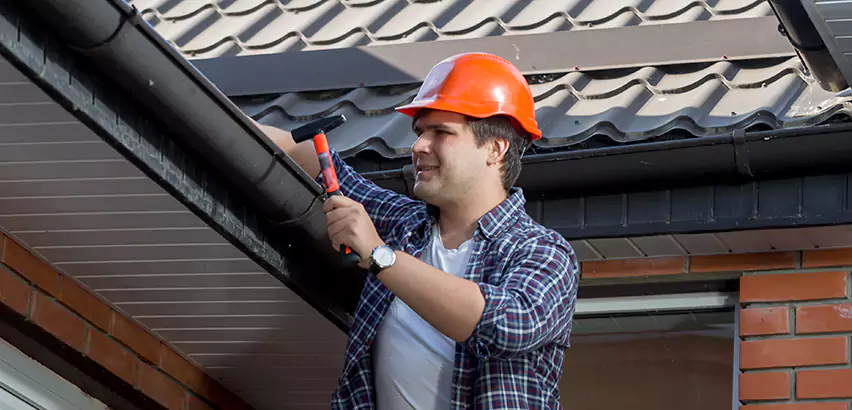 Gutter Fascia Repair in Waukegan