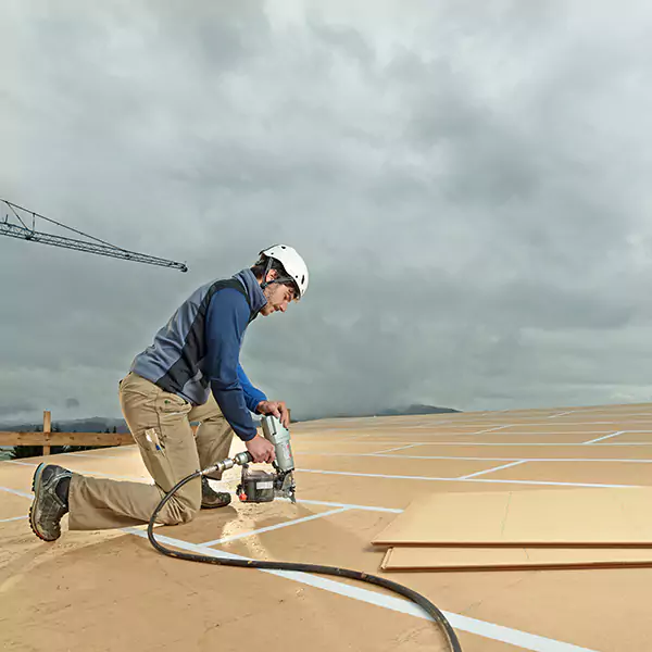 Why Waukegan Business Owners Choose Waukegan Roofing Pro for Roof Replacement?