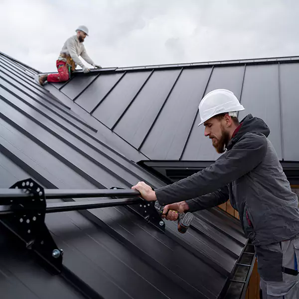Why Waukegan Property Owners Choose Waukegan Roofing Pro for Metal Roof Repair?
