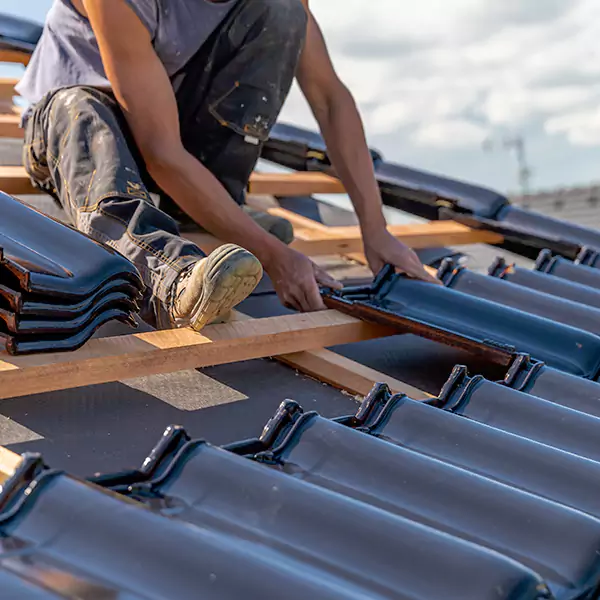 Why Waukegan Homeowners Choose Waukegan Roofing Pro for Roof and Gutter Repair?